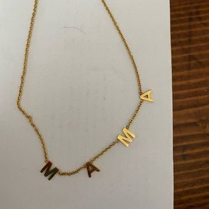 Mama necklace